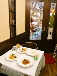 飲食店　シェ トムテ（飲食店）まで90m