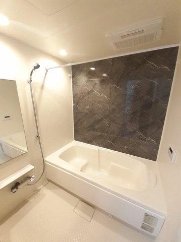 バス・シャワールーム　日々の疲れを癒すお風呂付です