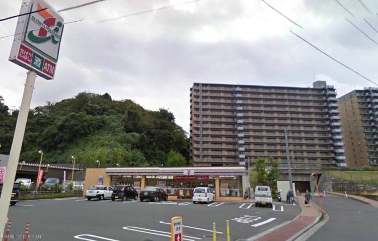 コンビニ　セブンイレブン（コンビニ）まで1806m