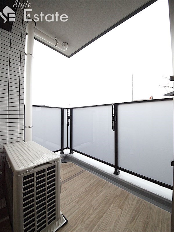 バルコニー　バルコニー