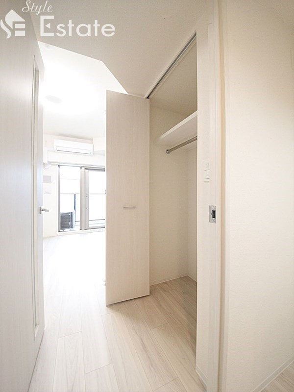 収納　クローゼット