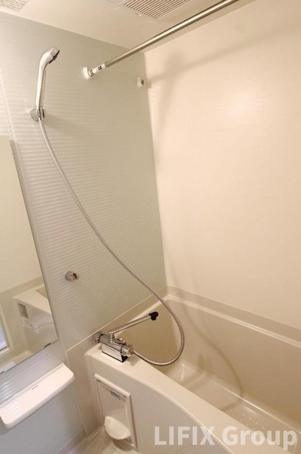 バス・シャワールーム　風呂