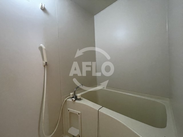 バス・シャワールーム　プレミアム阿波座　バスルーム