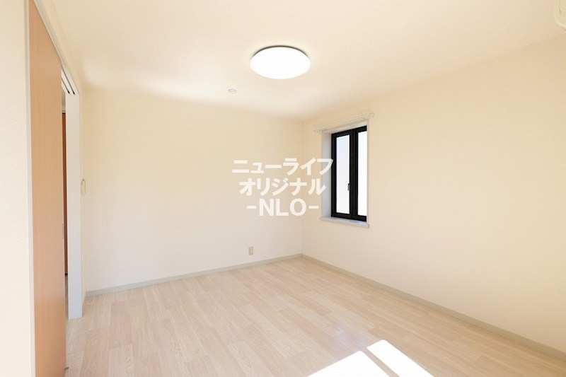 その他部屋・スペース　南側洋室※※別室参照、現況を優先致します。