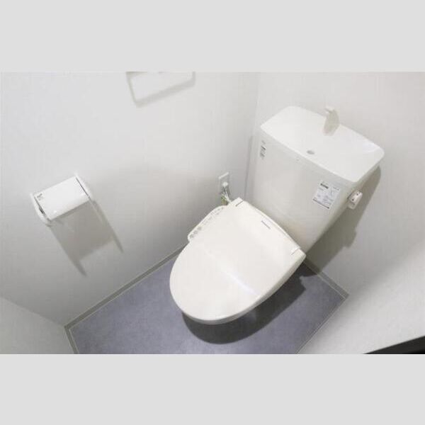 トイレ　シャワートイレ