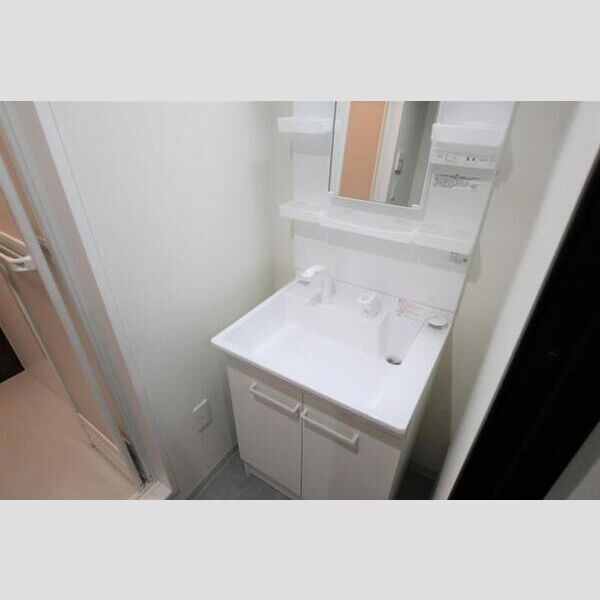 洗面設備　シャンプードレッサー