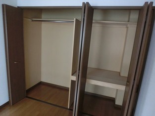 収納　同タイプ内観です