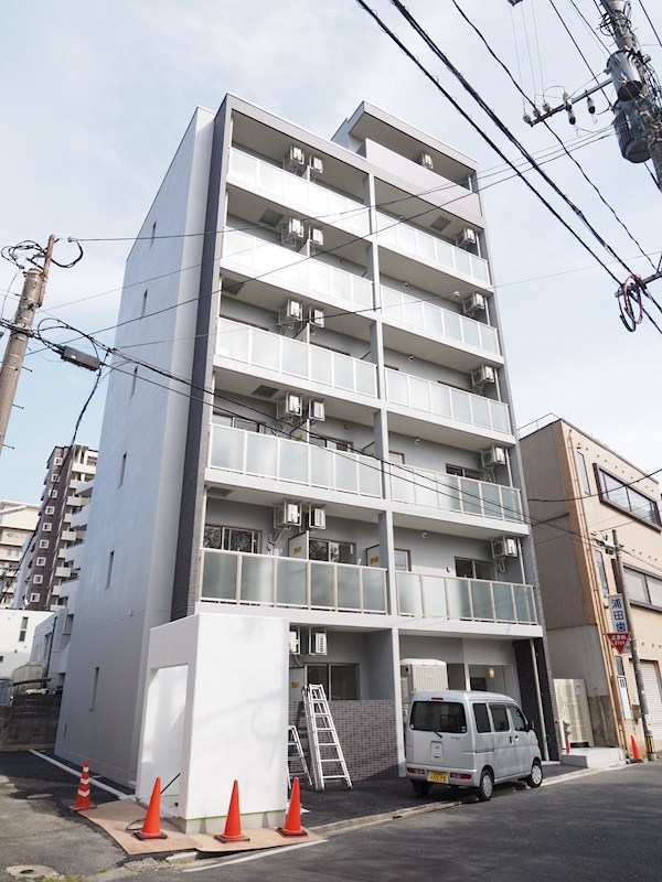 建物外観　単身向けデザイナーズ物件です