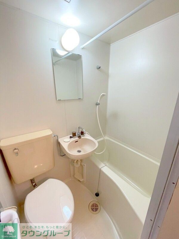 バス・シャワールーム