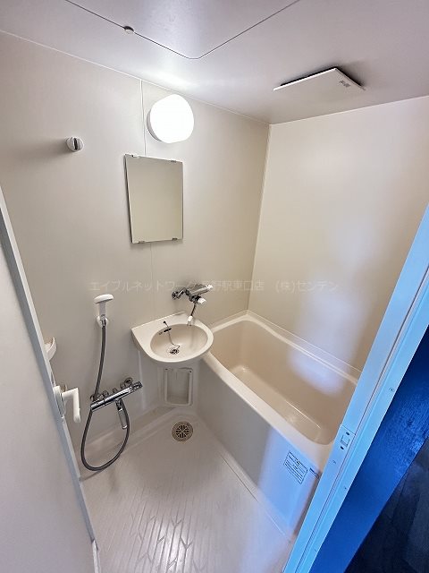 バス・シャワールーム　写真は201号室です（参考）