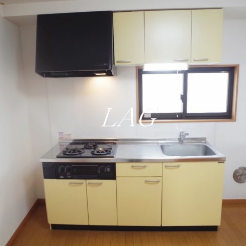 キッチン　キッチンです。