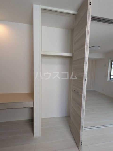アザレアCの内装写真