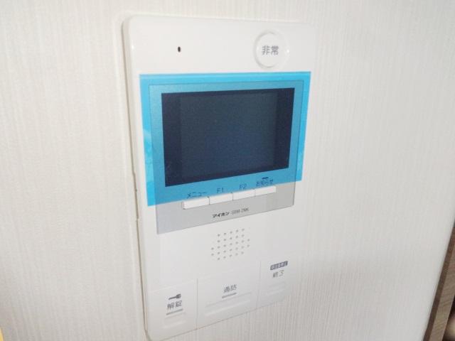 セキュリティ　安心のオートロック付きです。
