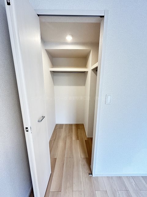 収納　※写真は101号室のものです。（参考）