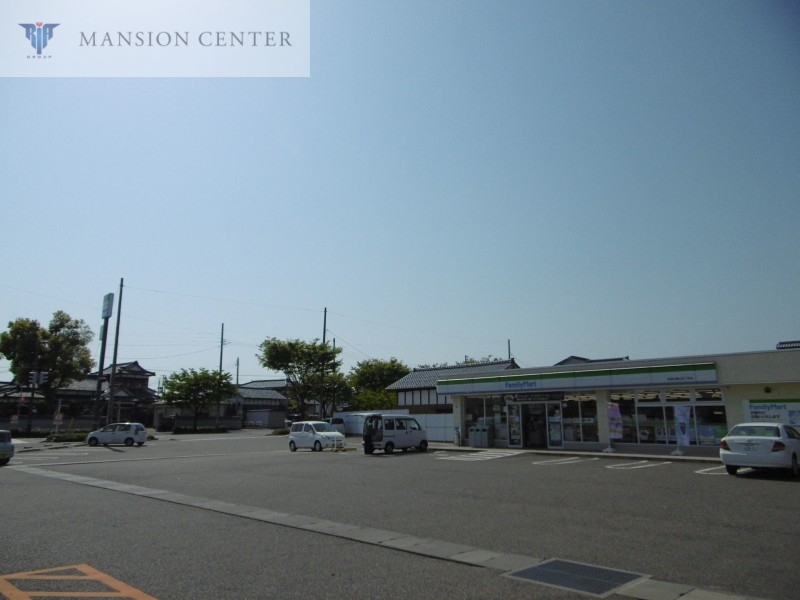 コンビニ　ファミリーマート新潟中野山五丁目店（コンビニ）まで377m