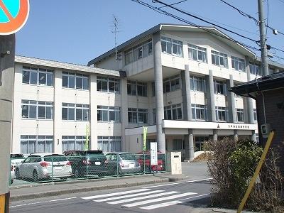 その他　八戸市立根岸小学校（その他）まで359m