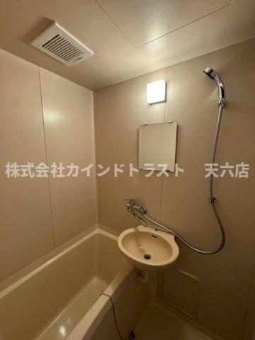 バス・シャワールーム　きれいなお風呂です