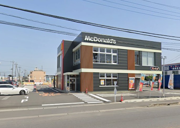 飲食店　マクドナルド 真鍋新町店（飲食店）まで1178m