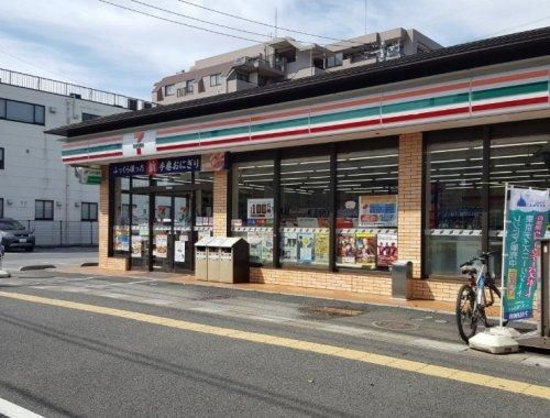 コンビニ　セブンイレブン東川口駅南口店（コンビニ）まで280m