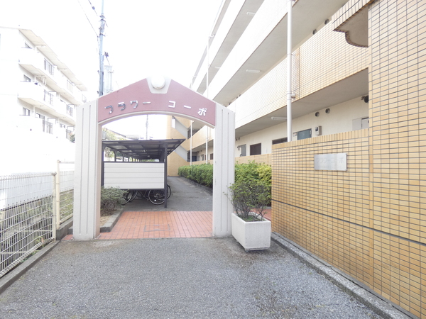 エントランス　エントランス