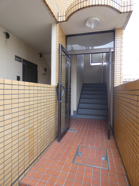 ロビー　共用階段