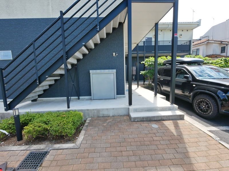 エントランス　★お問い合わせはタウンハウジングまで★
