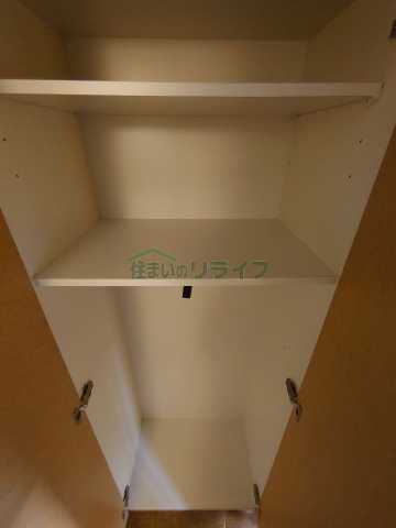 収納　別部屋参考写真となります