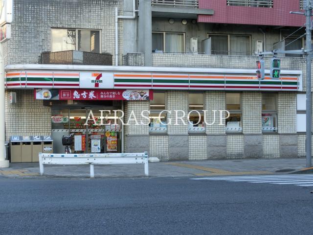 コンビニ　セブンイレブン大田区南蒲田1丁目店（コンビニ）まで211m