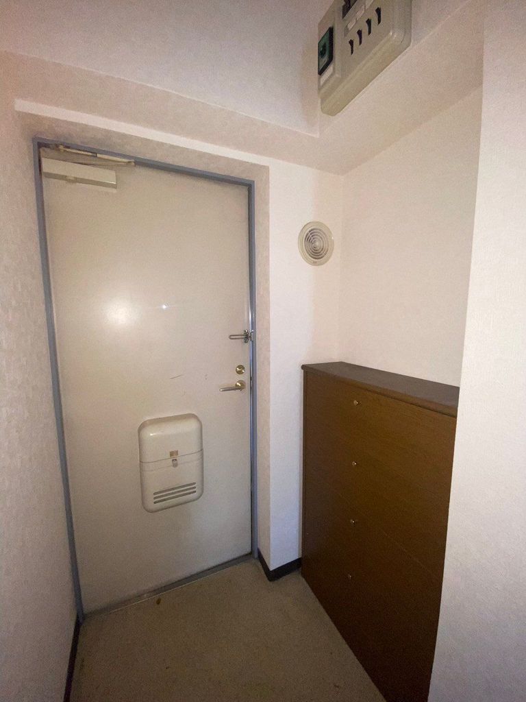 玄関　玄関