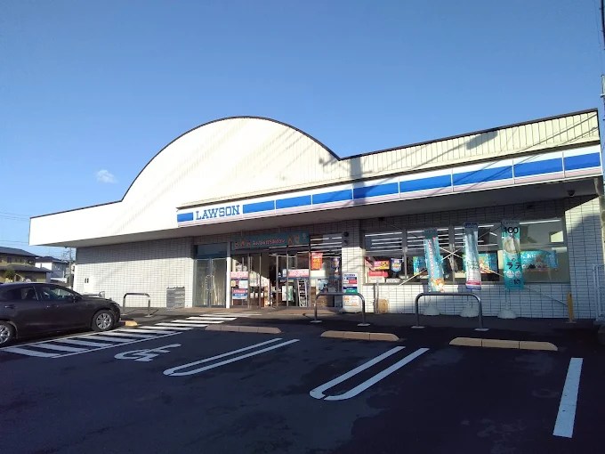 コンビニ　ローソン 伊勢原高森店（コンビニ）まで164m