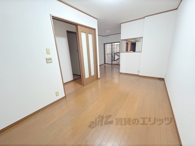 居室・リビング　洋室