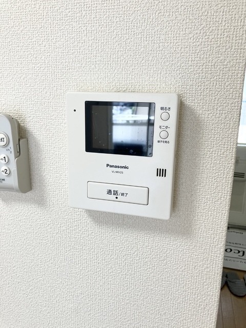 セキュリティ　モニタ付インターホン