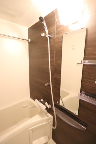 バス・シャワールーム　きれいなお風呂です