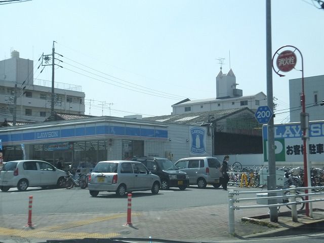 コンビニ　ローソン本陣駅前店（コンビニ）まで387m