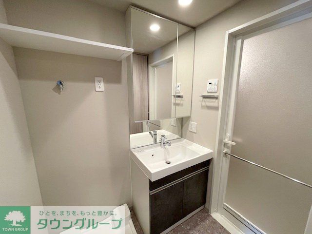 洗面設備　お部屋探しは株式会社　タウンハウジング　までお気軽にお問合…