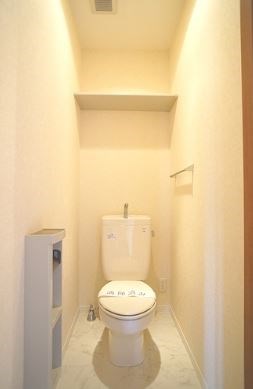 ファミール柏井Bのトイレ写真