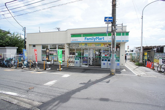ファミール柏井Bの周辺写真