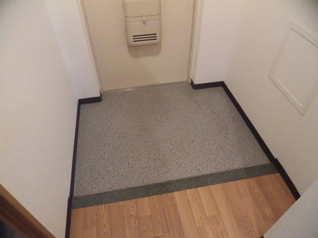 玄関　シンプルで使いやすい玄関です