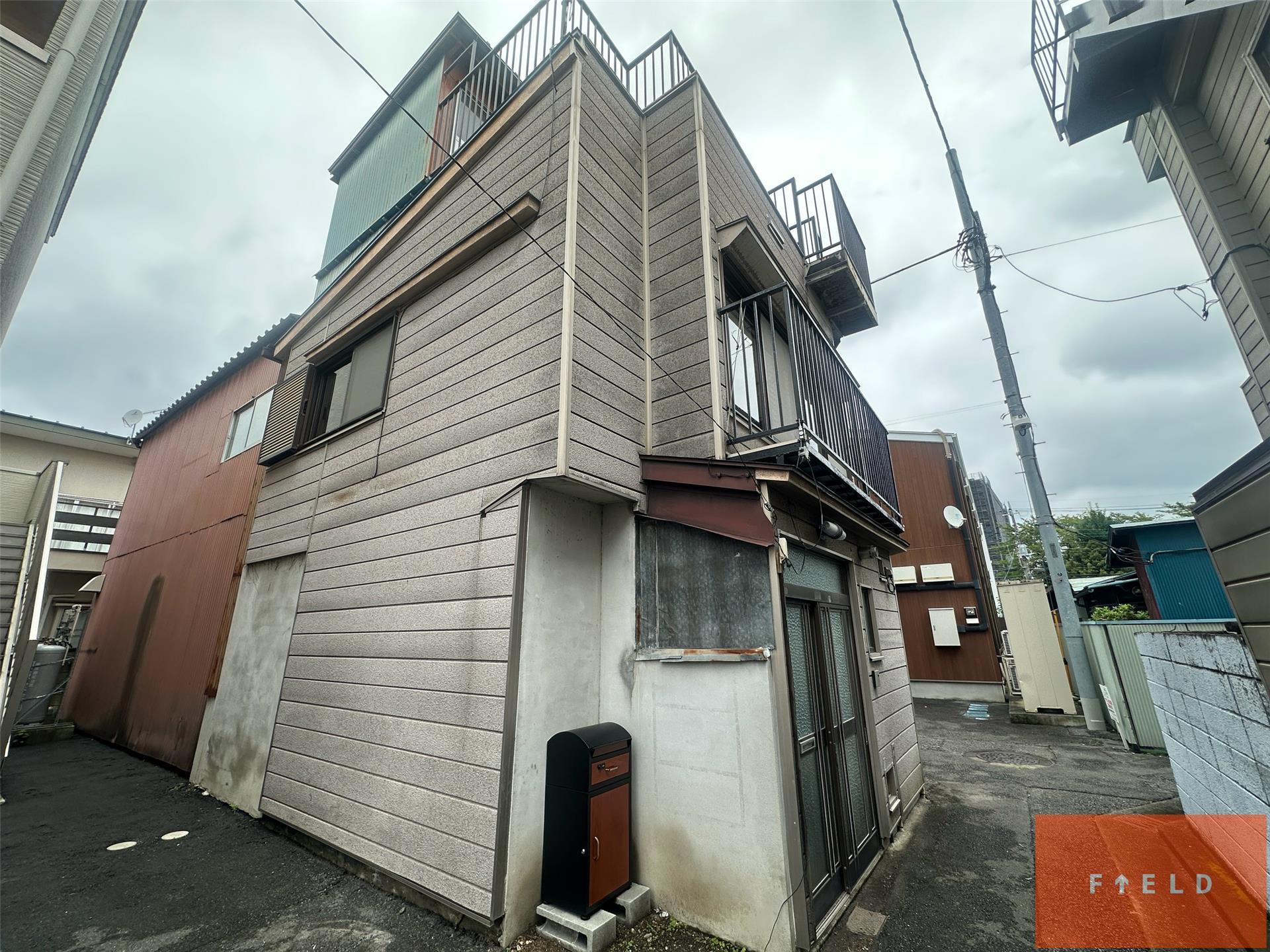 高崎市弓町レトロハウスの外観写真