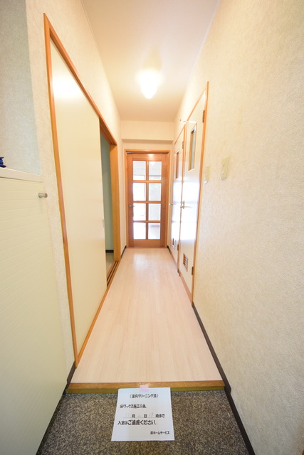 プレジオ小山2の玄関写真