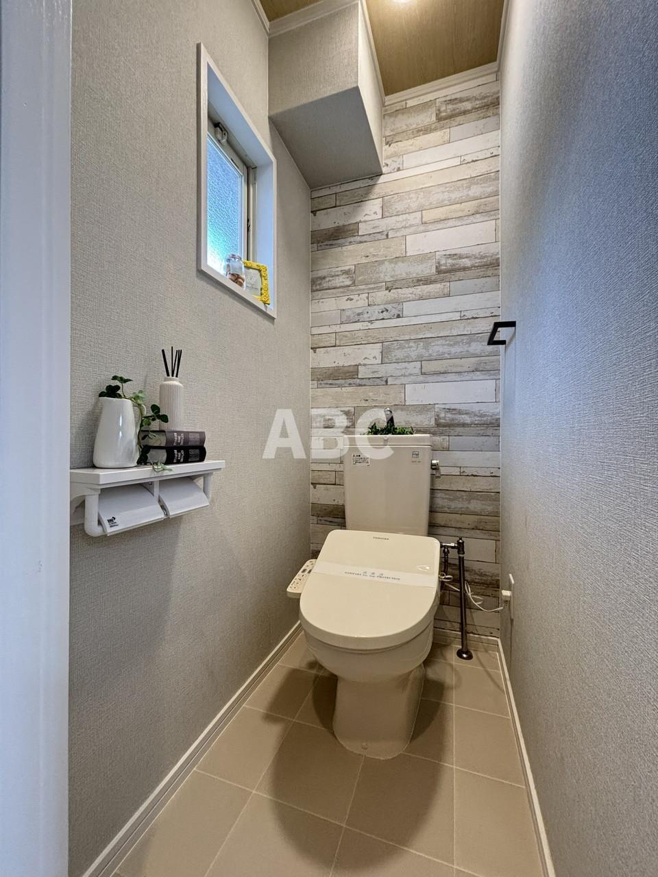 ラフィーネ住吉のトイレ写真