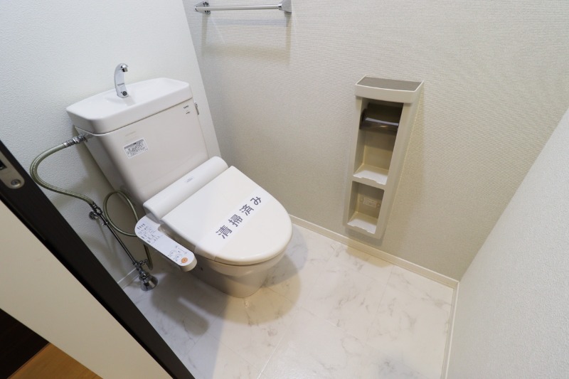 トイレ　図面と現状が相違がある場合には現状を優先