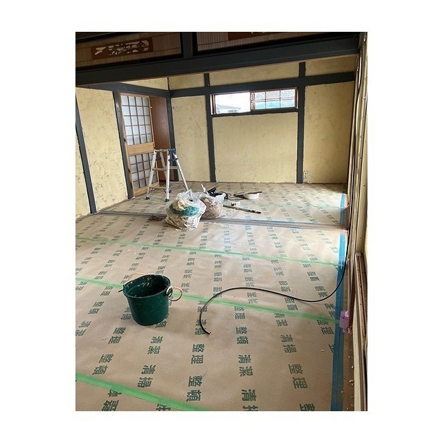 Y-06の内装写真