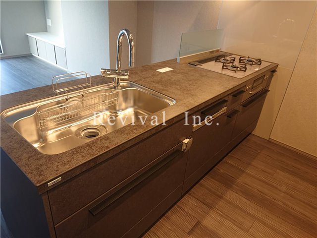 キッチン　食洗器・ディスポーザ完備でございます