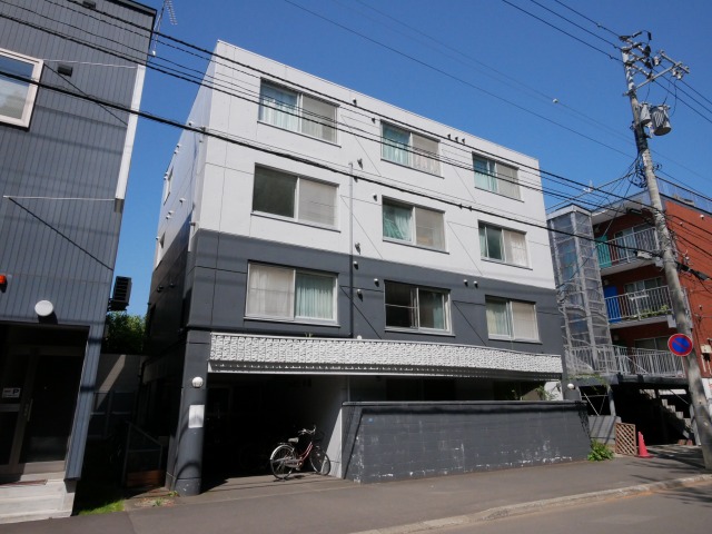 北海道札幌市中央区南十五条西６（マンション）の賃貸物件の外観