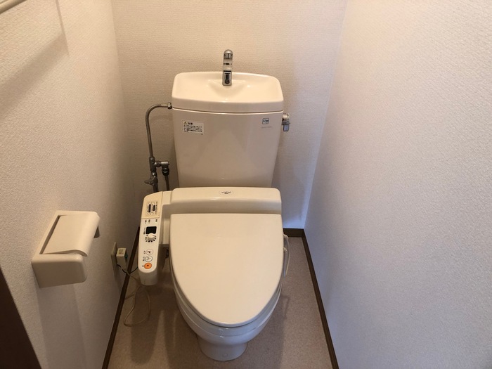 【プレジデントＳのトイレ】