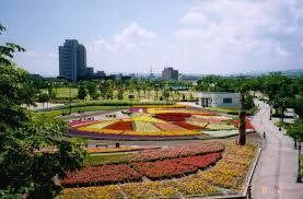 【はなみずきガーデン宮関の公園】