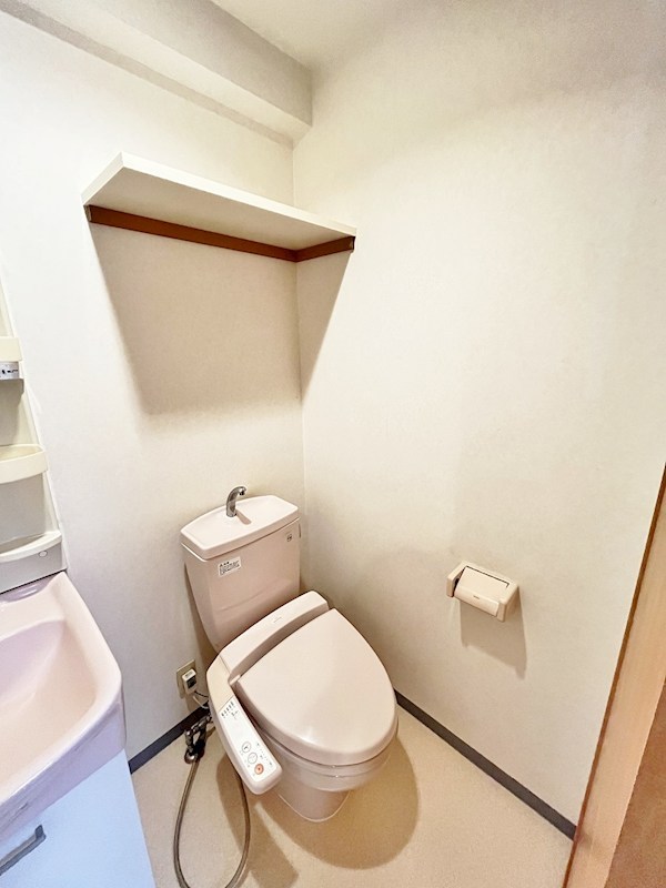 トイレ　★温水洗浄便座トイレ★