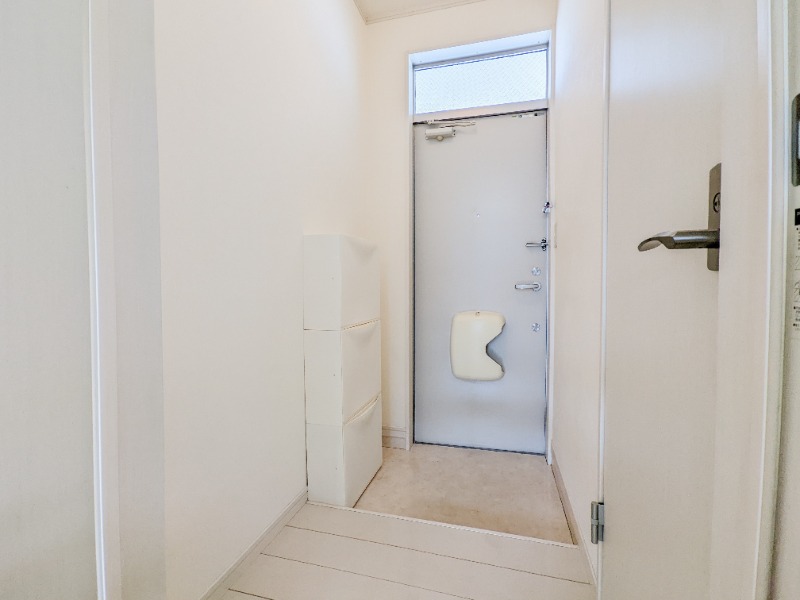 玄関　図面と現状に相違がある場合には現状を優先