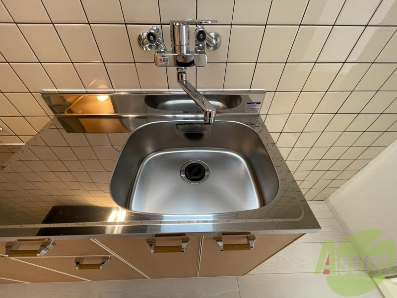 洗面設備　洗面台がございませんので歯磨きはコチラでお願い致します。